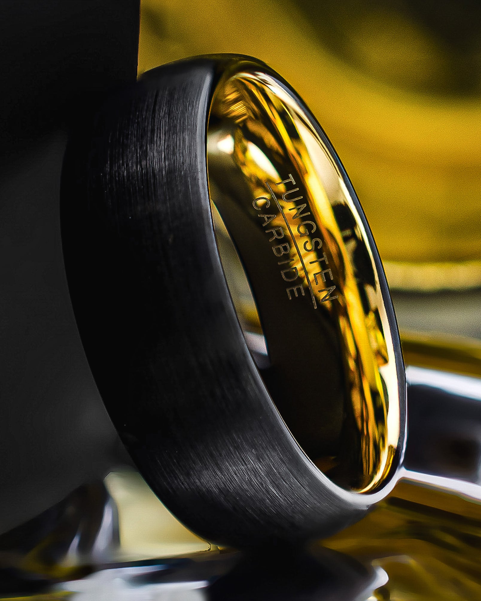 <tc>Ring -</tc> Black Sand