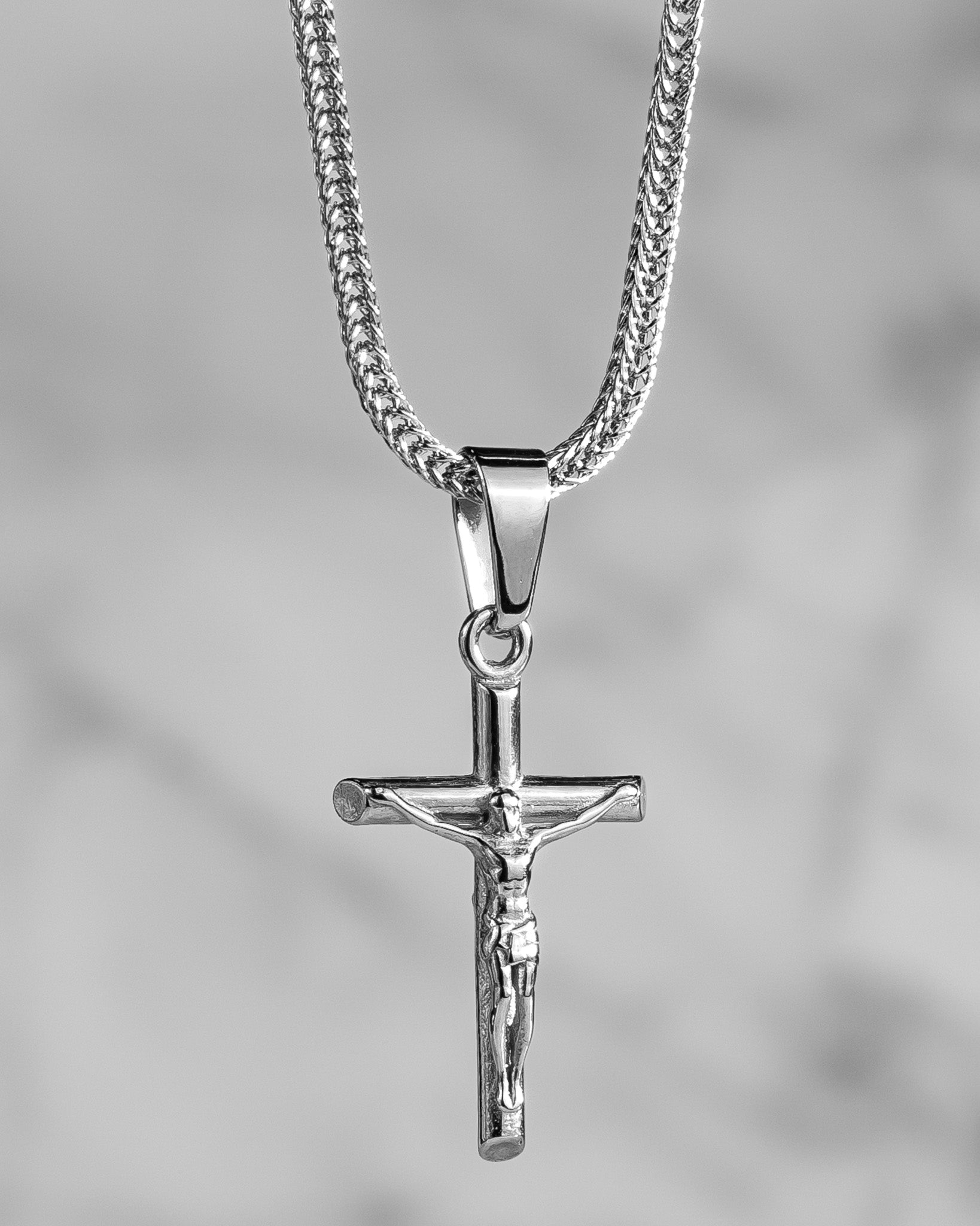 Krucifix Silver