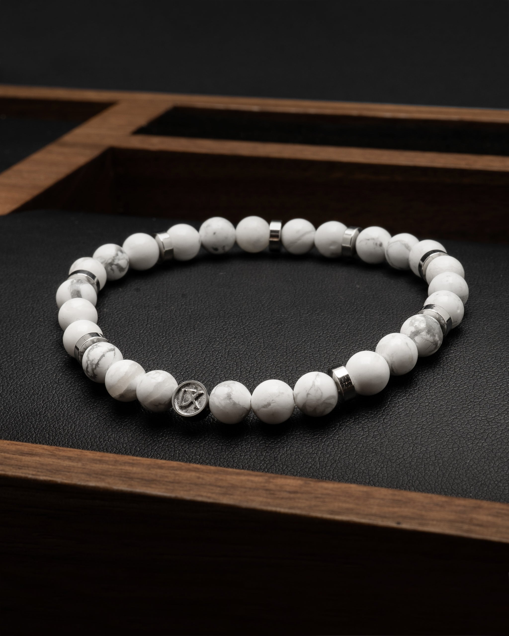 Stone bracelet - Snowstone