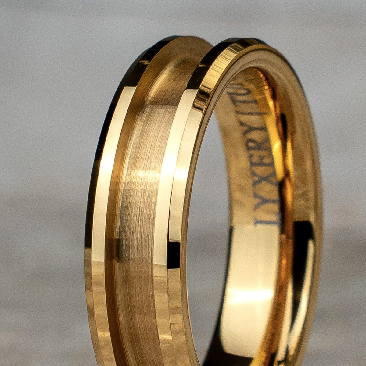 Riva guld 6mm – närbild på detaljerna