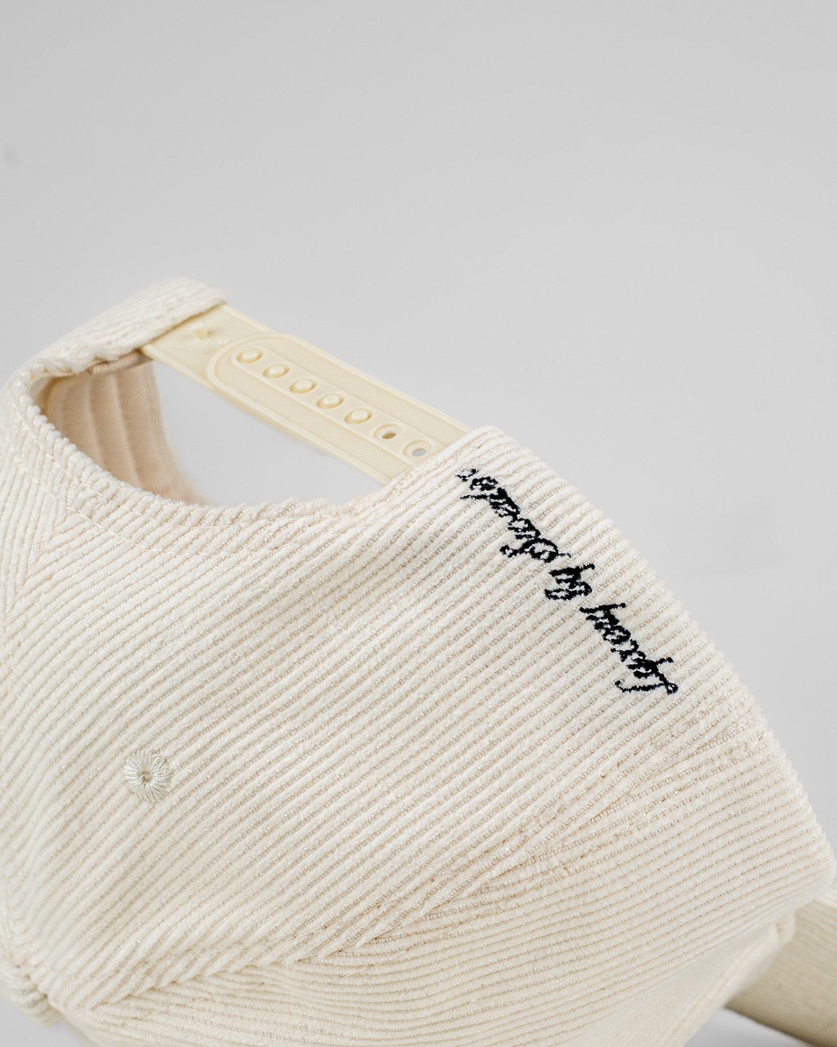 Lyxery signature manchester - white