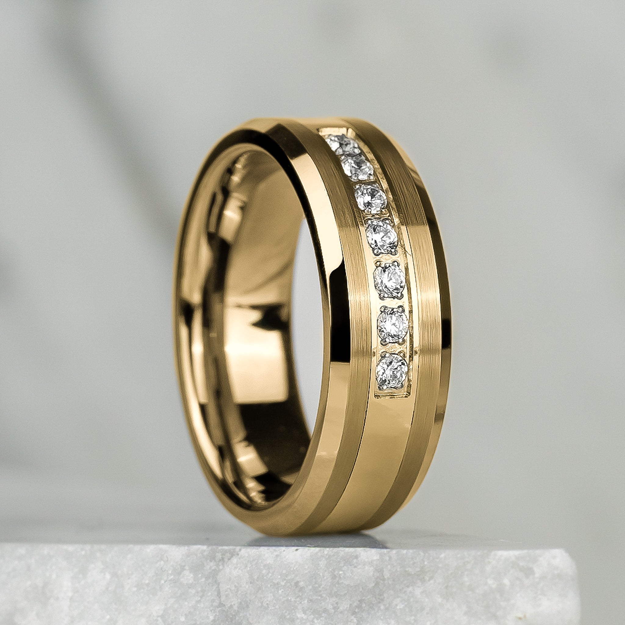 Half Alliance<tc>Ring -</tc> Zirconia Gold