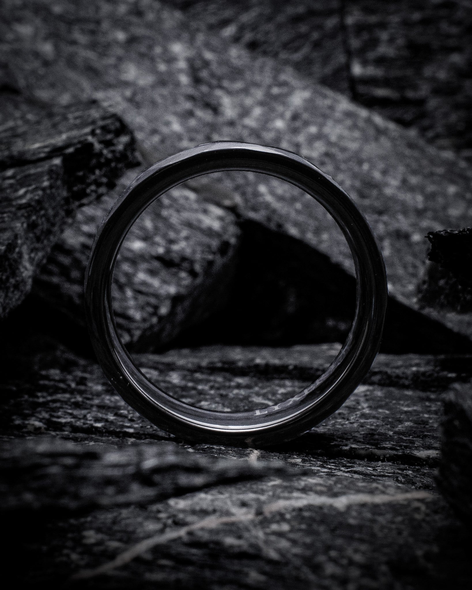 <tc>Ring -</tc> Ragnarok