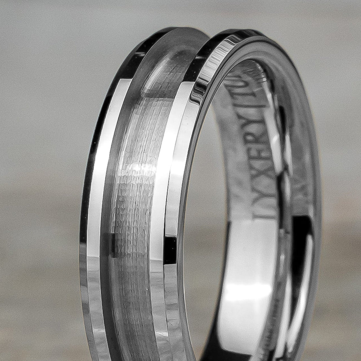 Riva silver 6mm – närbild på detaljerna