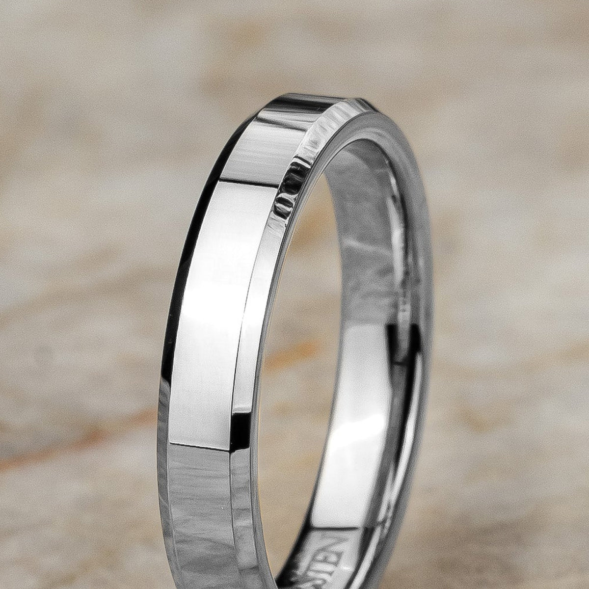 Slim silver 4mm – närbild på detaljerna
